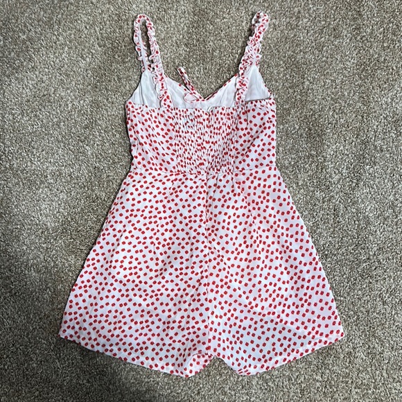 princess polly romper - Picture 3 of 4
